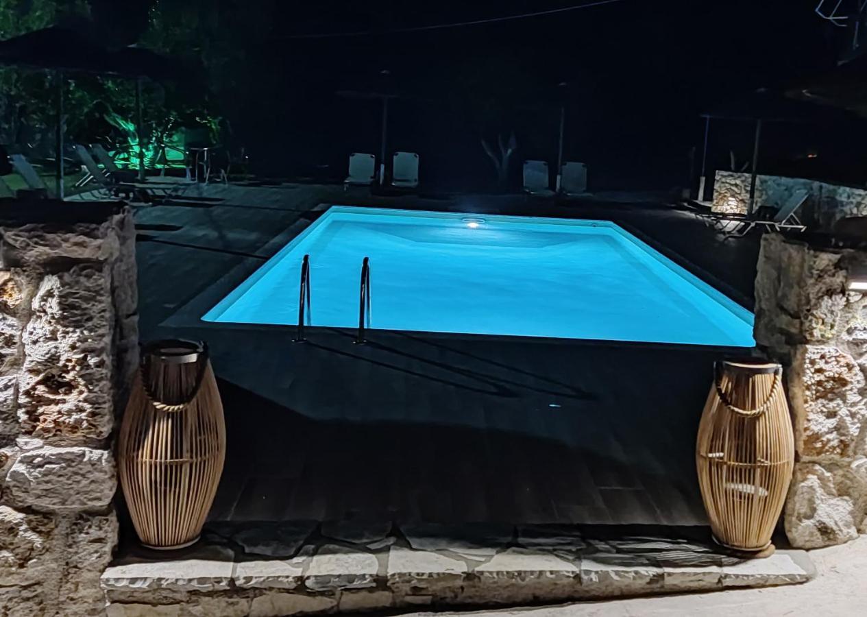 Sarai * Parga